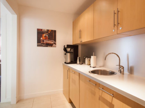 Office: Neuilly Fontaine, 171 bis, avenue Charles de Gaulle, Paris, 92200