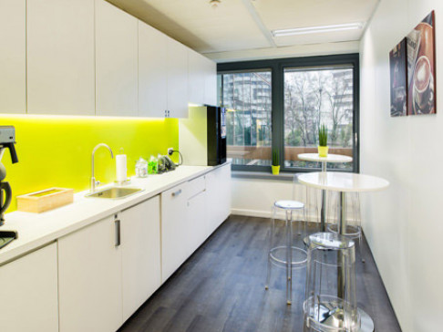 Office: Pont de Flandre, 11 rue de Cambrai, Paris, 75945