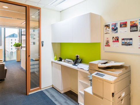 Office: Pont de Flandre, 11 rue de Cambrai, Paris, 75945