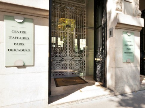 Office: Trocadero, 112 avenue Kl, Paris, 75016