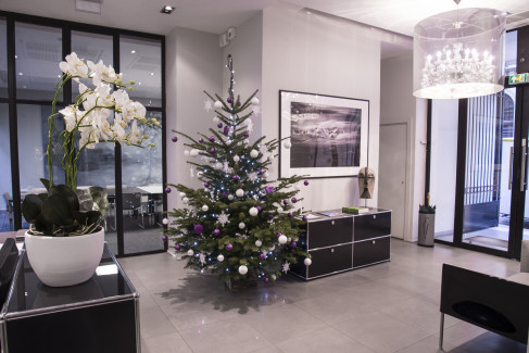 Office: Trocadero, Rue Leo Delibes, Paris, 75116