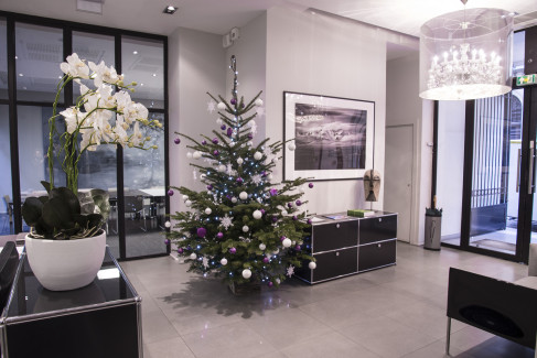 Office: Trocadero, Rue Leo Delibes, Paris, 75116