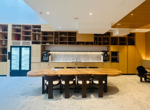 Office: Patchwork Montholon, 26 rue de Montholon, Paris, 75009
