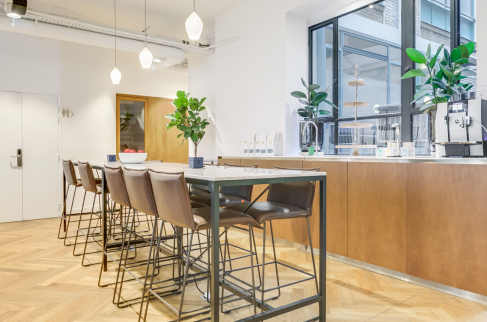 Office: Patchwork Nazareth, 86 / 90 rue Notre Dame de Nazareth, Paris 75003