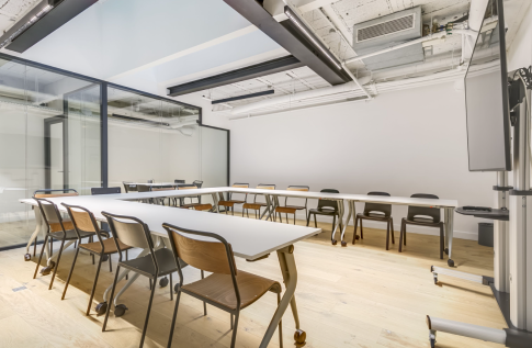 Office: Patchwork Nazareth, 86 / 90 rue Notre Dame de Nazareth, Paris 75003