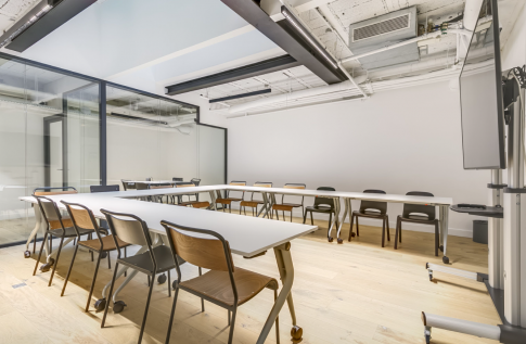 Office: Patchwork Nazareth, 86 / 90 rue Notre Dame de Nazareth, Paris 75003