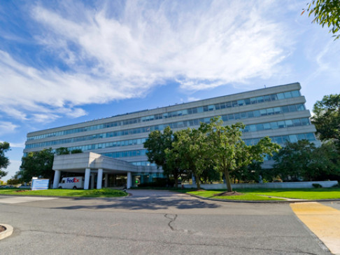 Office: Pennsylvania, International Plaza, 1 International Plaza, Philadelphia, PA 19113