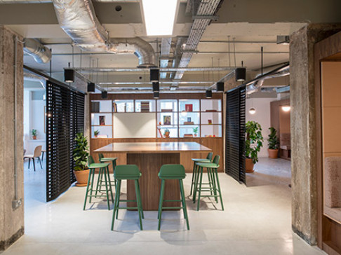 Office: Peter House, Manchester, M1 5AN