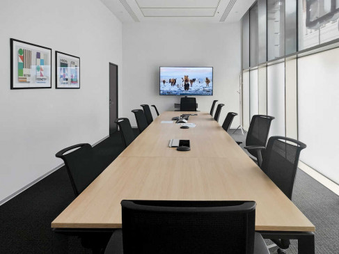 Office: Via Sannio, 3, Milan, 20137