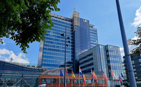 Office: Piet Heinkade 55, Amsterdam, 1019 GM