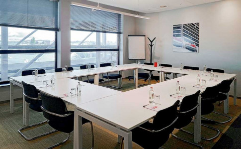 Office: Piet Heinkade 55, Amsterdam, 1019 GM