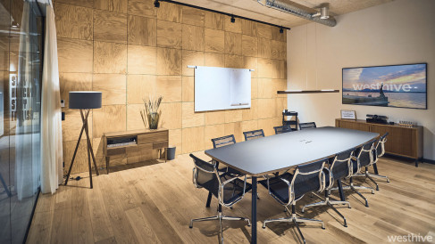 Office: Place Pont-Rouge, Esplanade de, Lancy, 1212