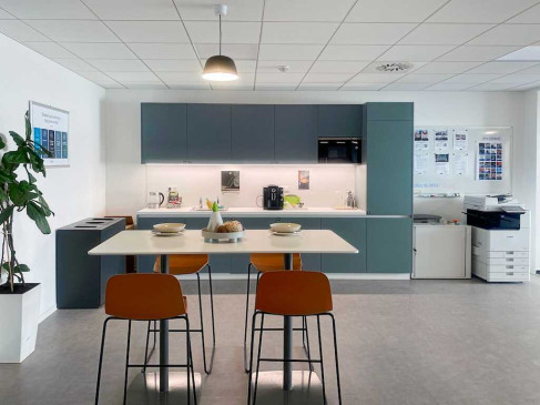 Office: 28. Ř&iacute;jna 205/45, Ostrava, 70200