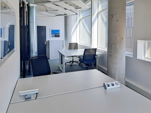Office: Bratt&oslash;rkaia 17A, Trondheim, 7010