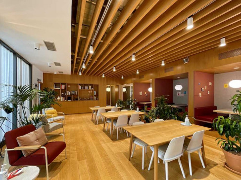 Office: Greifswalder Strasse 226, Berlin, 10405