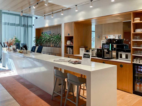 Office: Greifswalder Strasse 226, Berlin, 10405