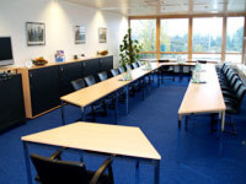 Office: Seestern, Prinzenpark 3. und 5, Dusseldorf, 40549