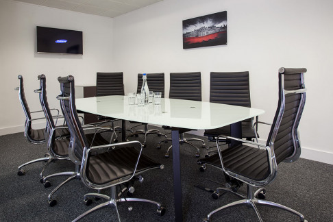 Office: Leadenhall Street, 107 Leadenhall Street, London, EC3A 4AL