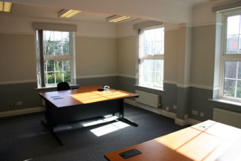 Office: Prudence Place, Luton, LU2