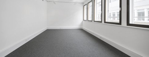 Office: Q West, Great West Road, London, TW8 0GP