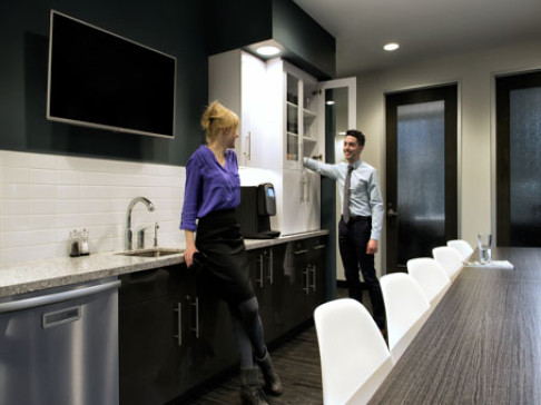 Office: Quebec, McGill College, McGill College Avenue, Montreal, H3A 3H3