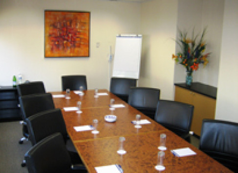 Office: Queens Road, Melbourne, 3004