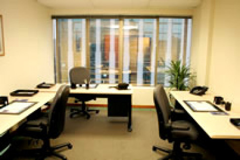 Office: Real Seis, Lima, L27