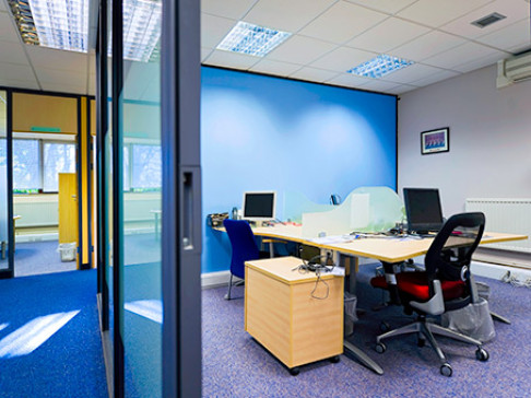Office: Hot office, Spectrum House, Redbourn, AL3 7PR