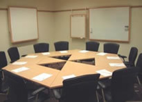 Office: President Centre, Regus House, Budapest, 1054