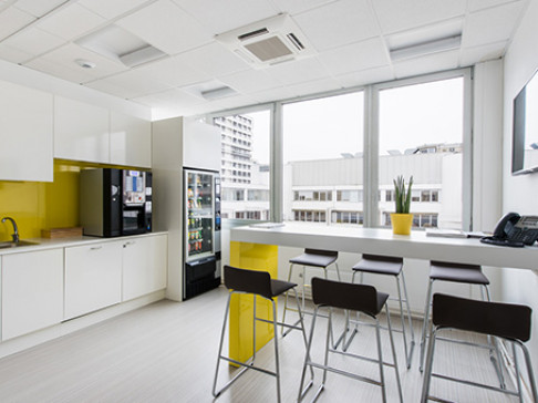 Office: 3 soleils, Immeuble 3 soleils, Rennes, 35000