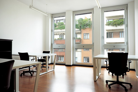 Office: Piazza della Repubblica, Piazza della Repubblica 32, Milan, 20124
