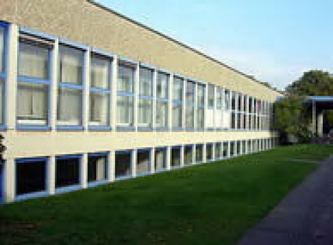Office: Riedinger Straße, Bayreuth, 95448