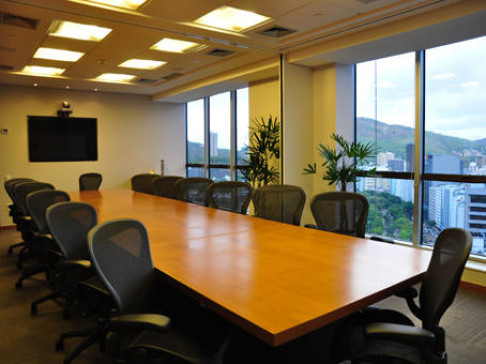 Office: Argentina Building, Rio de Janeiro, 22250-040