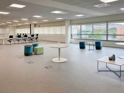 Office: Calle Marie Curie, 9-15, edificio B - Bioma, 4&ordf; planta, Madrid, 28521