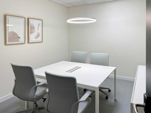 Office: Calle Marie Curie, 9-15, edificio B - Bioma, 4&ordf; planta, Madrid, 28521