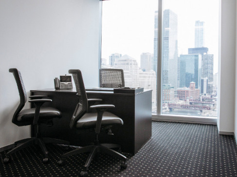 Office: River Point, West Loop, W Lake Street, Chicago, IL 60606