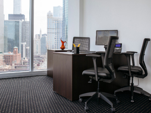 Office: River Point, West Loop, W Lake Street, Chicago, IL 60606
