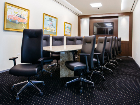 Office: River Point, West Loop, W Lake Street, Chicago, IL 60606