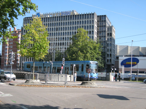Office: Avenue de Bretagne, Rouen, 76100