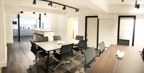Office: Royal Exchange, Royal Exchange Avenue, London, EC3V 3LT