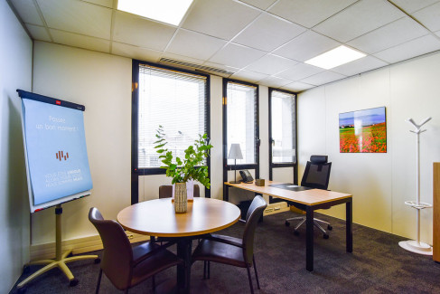 Office: Rue Vieux Faubourg, 14 Rue Vieux Faubourg, Lille