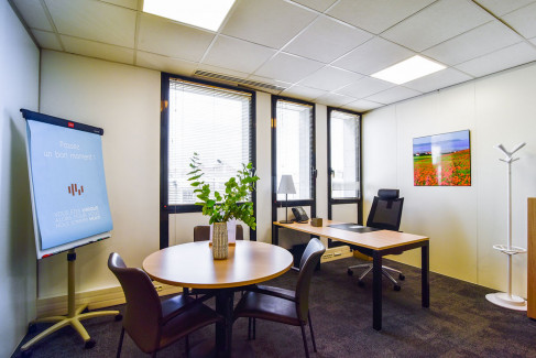 Office: Rue Vieux Faubourg, 14 Rue Vieux Faubourg, Lille