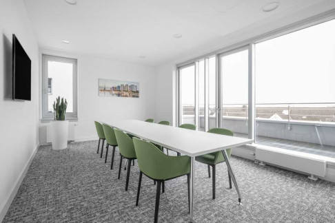 Office: Darmst&auml;dter Landstrasse 116, Frankfurt, 60598