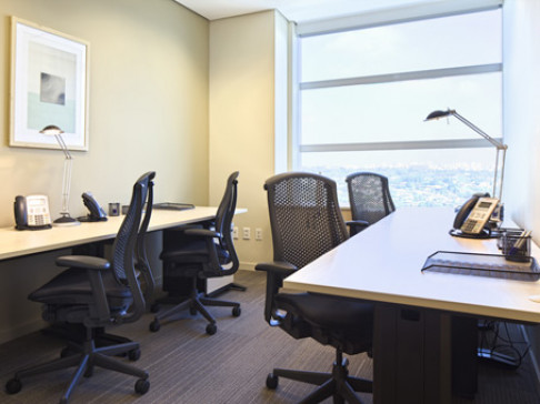 Office: Eldorado Building, 17th Floor, Eldorado Building, Sao Paulo, 05425-070