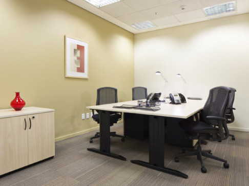 Office: Eldorado Building, 17th Floor, Eldorado Building, Sao Paulo, 05425-070