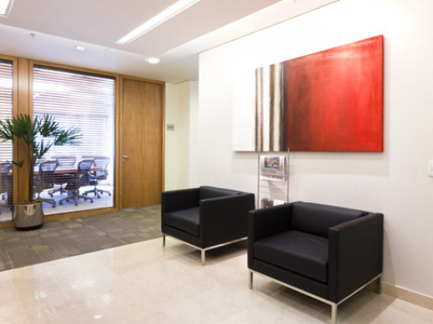 Office: Seculum Faria Lima, 3rd Floor, Seculum Building, Sao Paulo, 01451-001