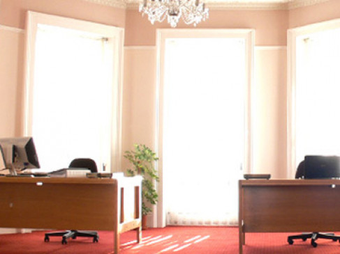 Office: Saville Court Business Centre, Bristol, BS8