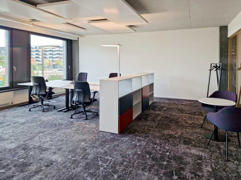 Office: Sch&auml;renmoosstrasse 77, Zurich, 8052