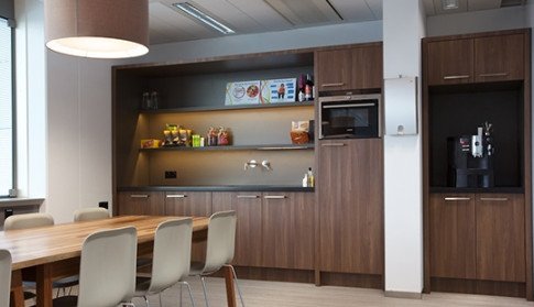 Office: Schiphol Airport WTC, Boulevard, Schiphol, 1118 BG