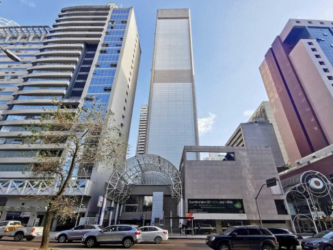Office: Rua Visconde de N&aacute;car, 1440, Curitiba, 80410-201